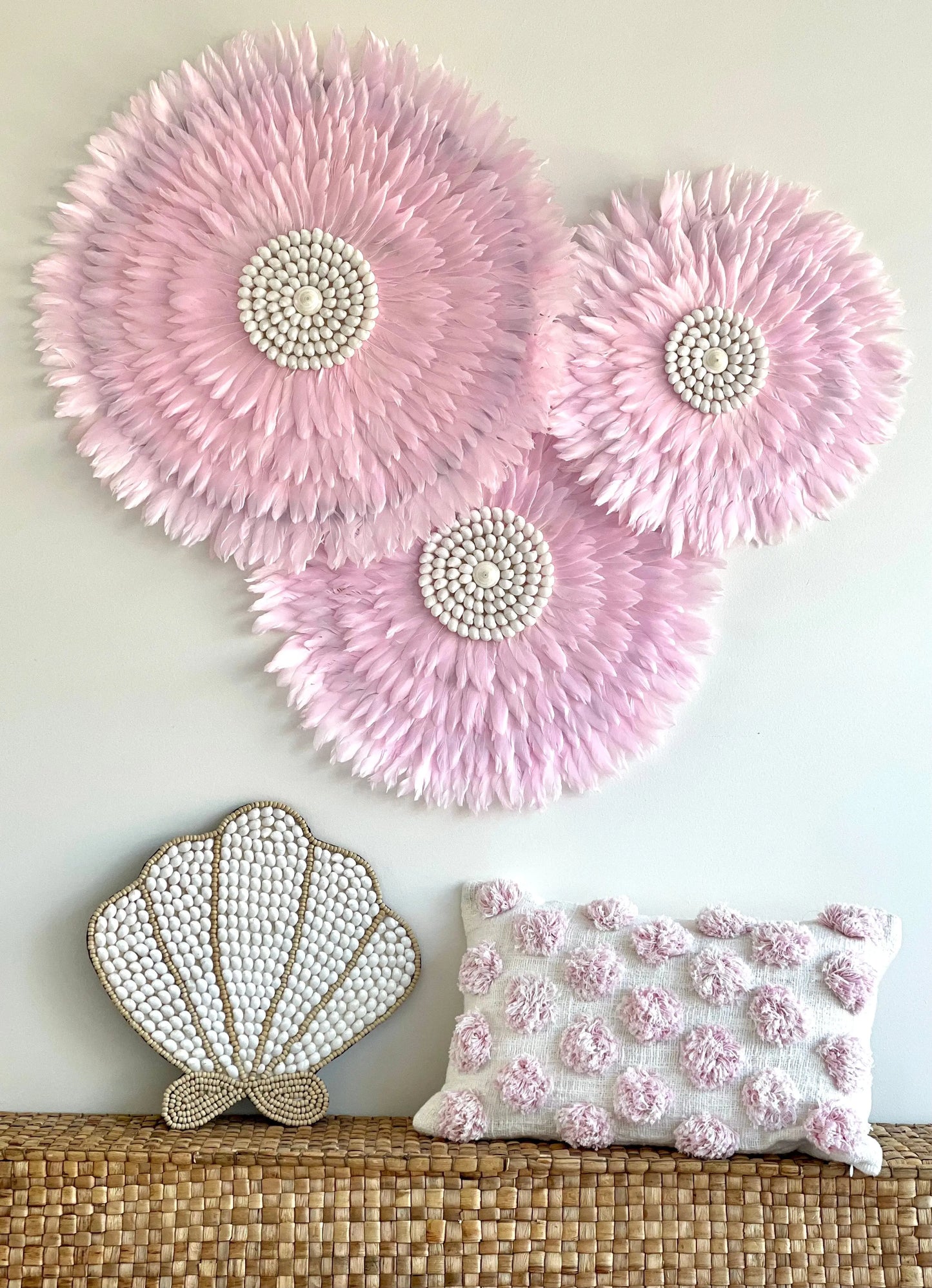 boho wall decor pink feathers
